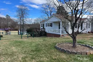 122 Murphy Ct, Morganton, NC 28655 - Photo 2