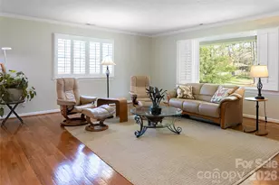 774 Crooked Creek Rd, Hendersonville, NC 28739 - Photo 10