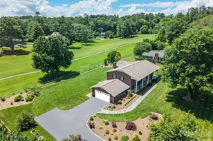 774 Crooked Creek Rd, Hendersonville, NC 28739 - Photo 2