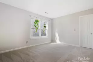 12103 Saddle Pace Ln, Charlotte, NC 28269 - Photo 34