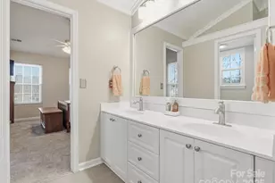 12103 Saddle Pace Ln, Charlotte, NC 28269 - Photo 30