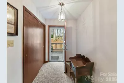 10803 Chestnut Hill Drive, Matthews, NC 28105 - Photo 4