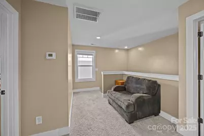 701 3rd Street SE, Conover, NC 28613 - Photo 12