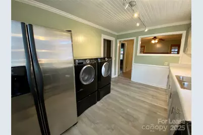 1402 W Mauney Avenue, Gastonia, NC 28052 - Photo 6