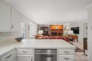 115 31st Ave Ct NE, Hickory, NC 28601 - Photo 16