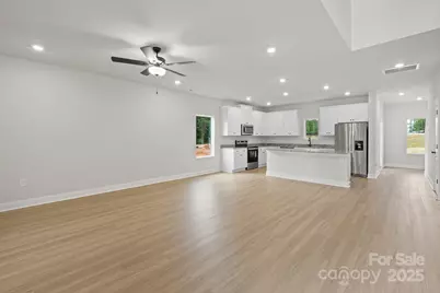 4143 Bolo Drive, Charlotte, NC 28215 - Photo 4