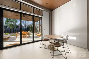 1709 Dearmon Dr, Charlotte, NC 28205 - Photo 16