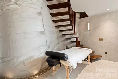 1709 Dearmon Drive, Charlotte, NC 28205 - Photo 36