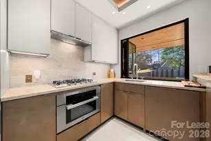 1709 Dearmon Dr, Charlotte, NC 28205 - Photo 12