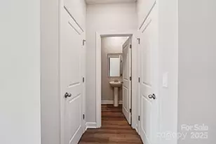 2073 Sunflower Cir, Newton, NC 28658 - Photo 16