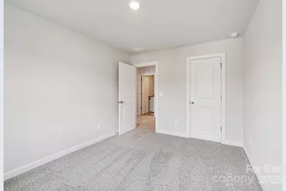 2073 Sunflower Circle, Newton, NC 28658 - Photo 22