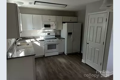 10 Turner Avenue, York, SC 29745 - Photo 4