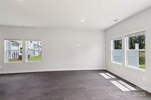 8104 Hidden Spgs Trl, Charlotte, NC 28216 - Photo 4