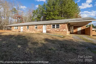 213 Roslyn Road, Troy, NC 27371 - Photo 2