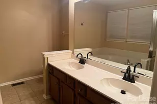 9910 White Cascade Dr, Charlotte, NC 28269 - Photo 10