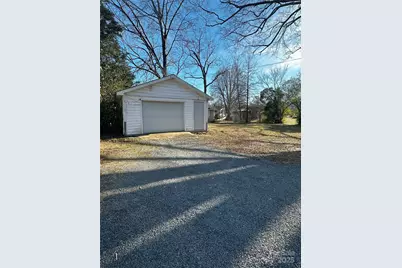 1803 W Main Street, Albemarle, NC 28001 - Photo 12