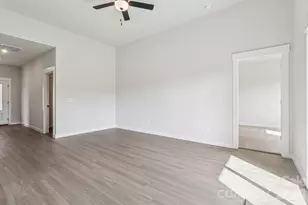 703 Lamorak Pl, Richburg, SC 29729 - Photo 6