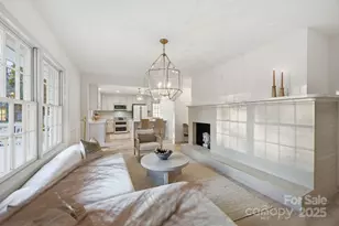 6300 Burlwood Rd, Charlotte, NC 28211 - Photo 10