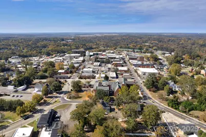 107 Rockingham Road, Rockingham, NC 28379 - Photo 4