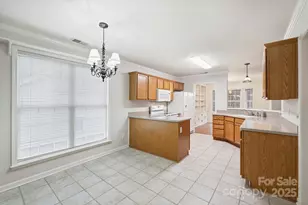 629 Kelford Ln, Charlotte, NC 28270 - Photo 8