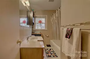 583 Deer Park Lake Rd, Spruce Pine, NC 28777 - Photo 12