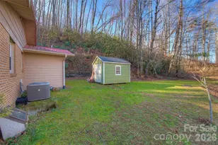 583 Deer Park Lake Rd, Spruce Pine, NC 28777 - Photo 24
