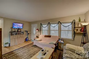 583 Deer Park Lake Rd, Spruce Pine, NC 28777 - Photo 16