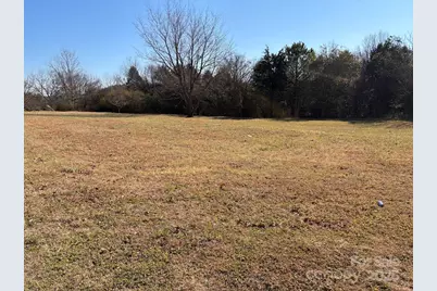 114 Lakeview Drive, Blacksburg, SC 29702 - Photo 4