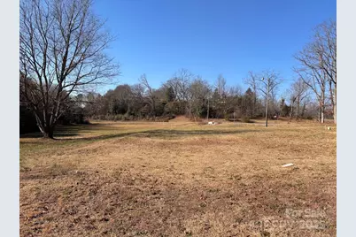 114 Lakeview Drive, Blacksburg, SC 29702 - Photo 6