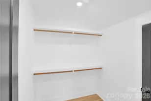 313 E Peterson Dr, Charlotte, NC 28217 - Photo 42