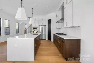 313 E Peterson Drive, Charlotte, NC 28217 - Photo 8