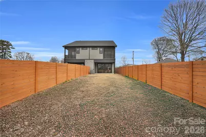 313 E Peterson Drive, Charlotte, NC 28217 - Photo 46