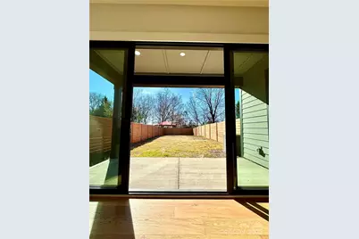 313 E Peterson Drive, Charlotte, NC 28217 - Photo 2