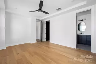 313 E Peterson Dr, Charlotte, NC 28217 - Photo 16