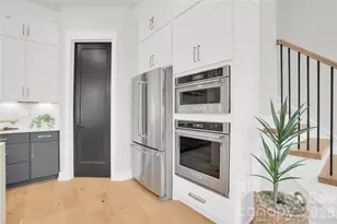 313 E Peterson Dr, Charlotte, NC 28217 - Photo 22