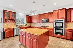 524 Buttercup Way, Fort Mill, SC 29715 - Photo 10