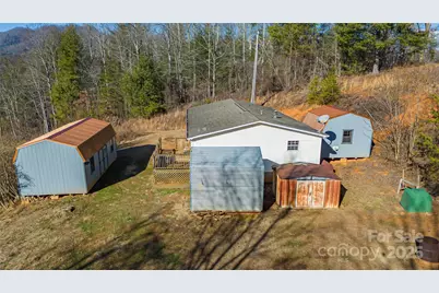 778 Smith Johnson Road, Green Mountain, NC 28740 - Photo 6