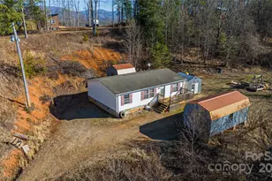 778 Smith Johnson Rd, Green Mountain, NC 28740 - Photo 4