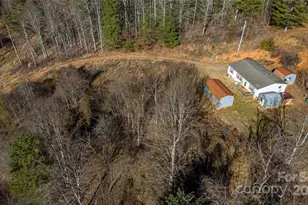 778 Smith Johnson Rd, Green Mountain, NC 28740 - Photo 8