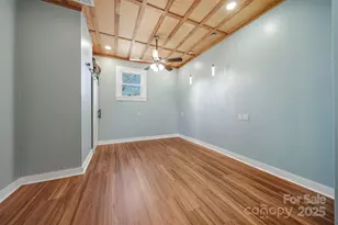 2048 Quiet Ln, Hickory, NC 28602 - Photo 16