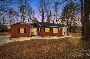 2048 Quiet Ln, Hickory, NC 28602 - Photo 1