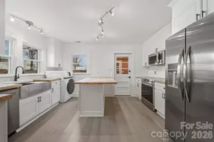 2048 Quiet Ln, Hickory, NC 28602 - Photo 10