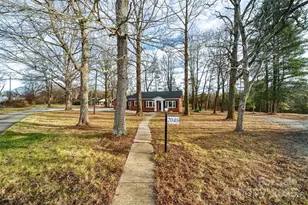 2048 Quiet Ln, Hickory, NC 28602 - Photo 26