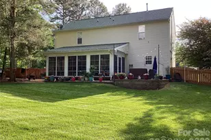 9106 Dogwood Ridge Dr, Charlotte, NC 28227 - Photo 8