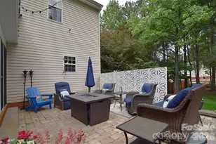 9106 Dogwood Ridge Dr, Charlotte, NC 28227 - Photo 6