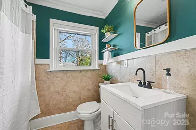 2218 Amesbury Avenue, Charlotte, NC 28205 - Photo 10