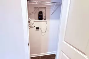 5126 Idared Ct, Charlotte, NC 28215 - Photo 10