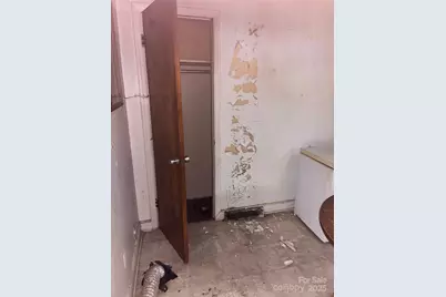 2836 Fordwood Drive, Charlotte, NC 28208 - Photo 18