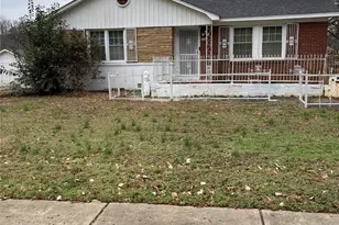 2836 Fordwood Dr, Charlotte, NC 28208 - Photo 1