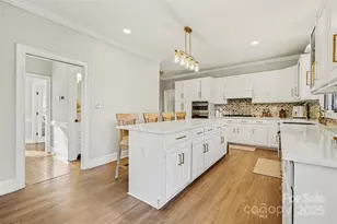 9908 Colvard Cir, Charlotte, NC 28269 - Photo 12